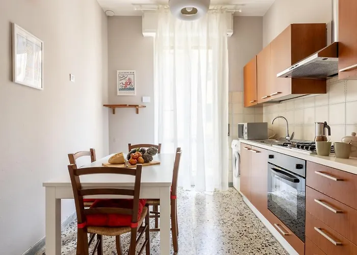 Station Close To Train & Attractions Pisa