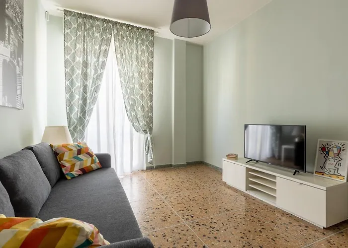 Station Close To Train & Attractions Pisa